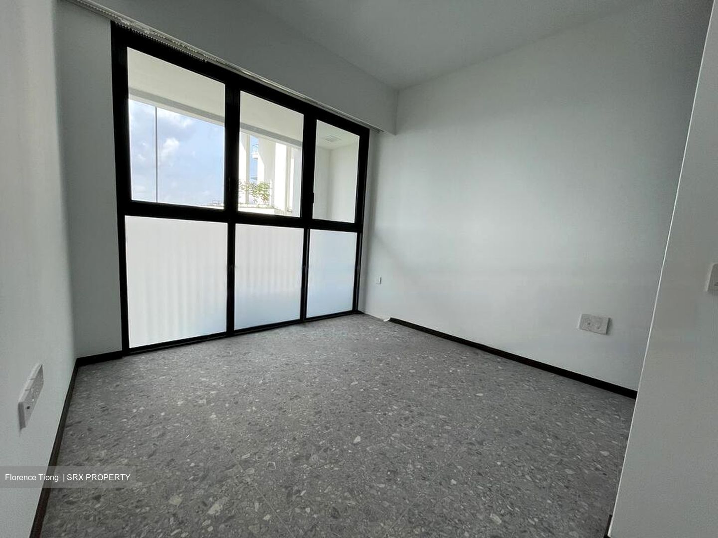One Pearl Bank (D3), Apartment #635948401